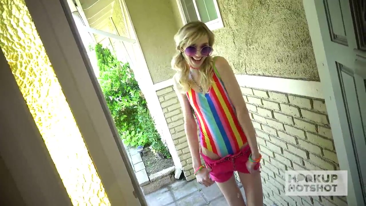 MacKenzie Moss in Sneaky Stepsister Pussy Smashing