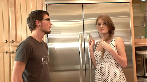 Reagan Lush XRated Mom Son Uses Magic - Free MILF Video