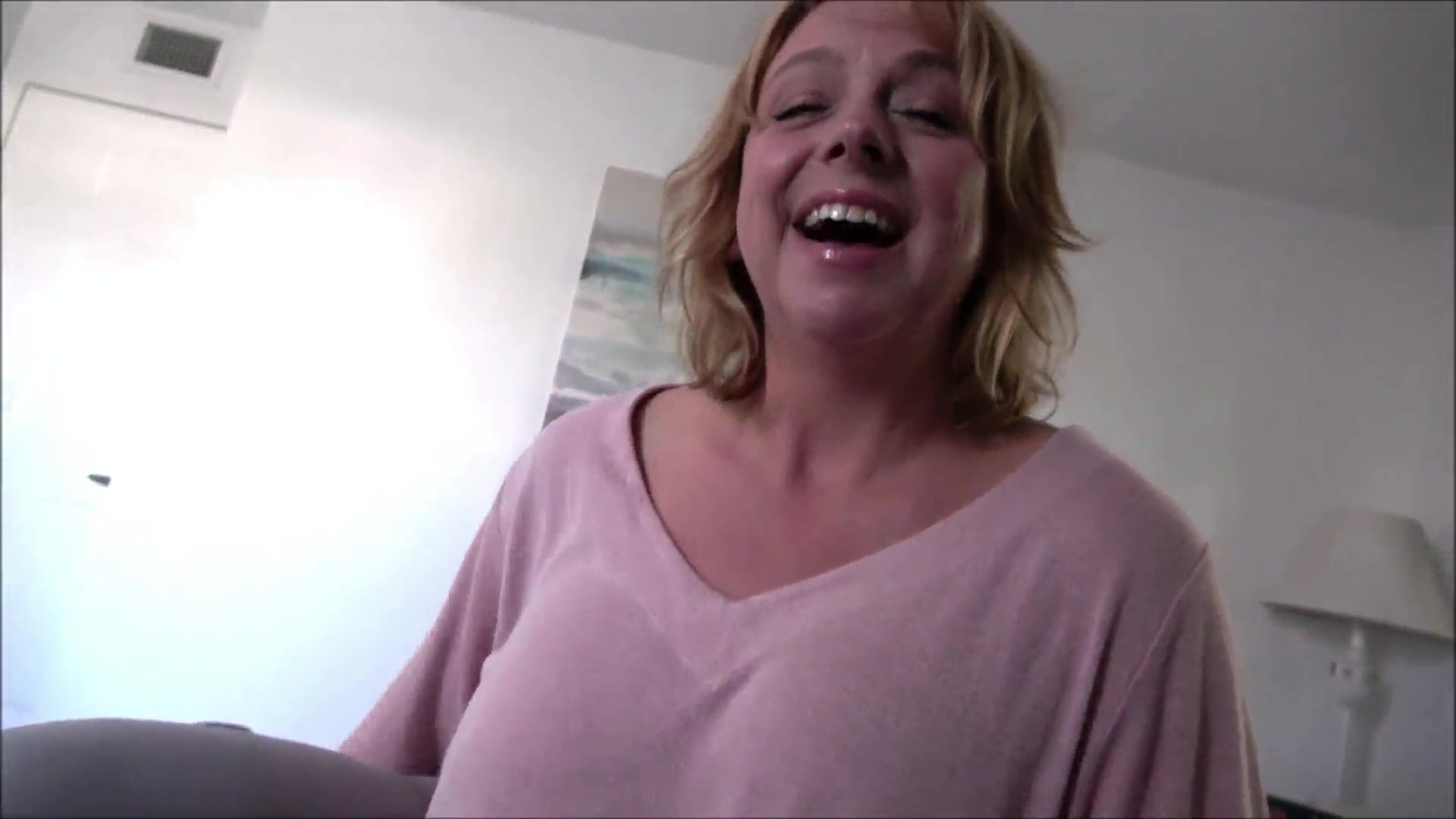 Brianna Beach - Kiss And Tell - Free MILF Video