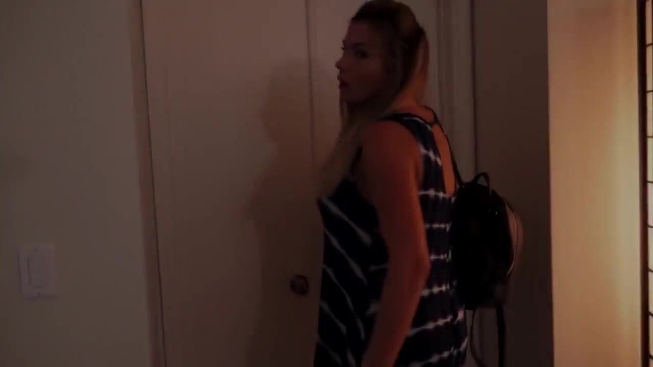 Coco Vandi - Mom Gives Son A Christma's Morning Gift - Free MILF Video