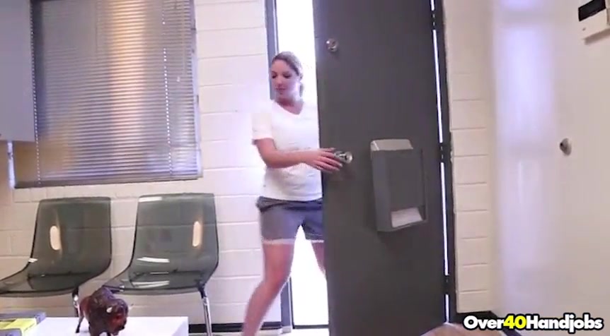 Kiki Daire Stepmom's Striptease - Free MILF Video