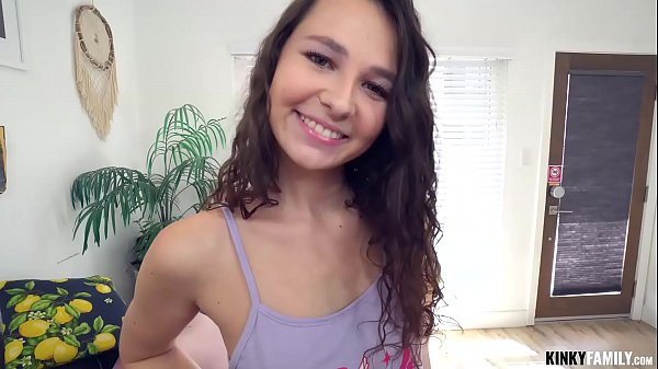 Kinky Family Kelsey Kage - Free MILF Video