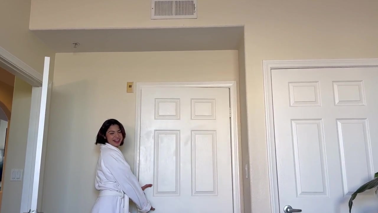 My sexy Little Sister 03 - Free MILF Video