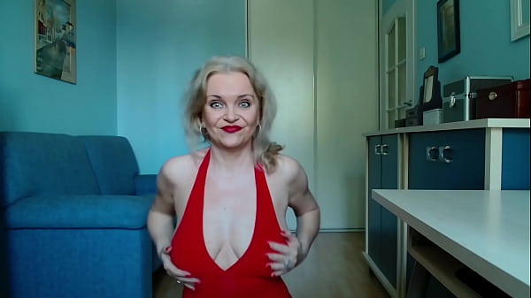 Your new mommy Princess Leia - Free MILF Video