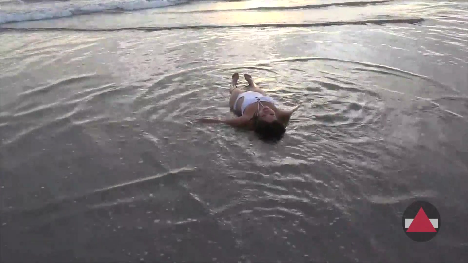 Beach day with mom - Free MILF Video