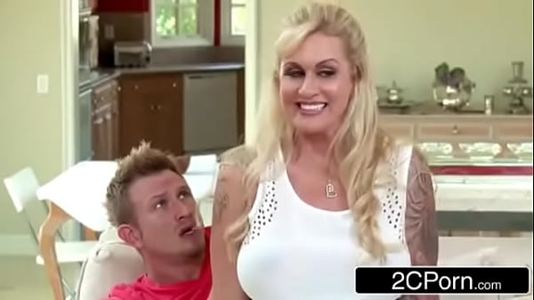 Stepmom takes care of his glory - Free MILF Video