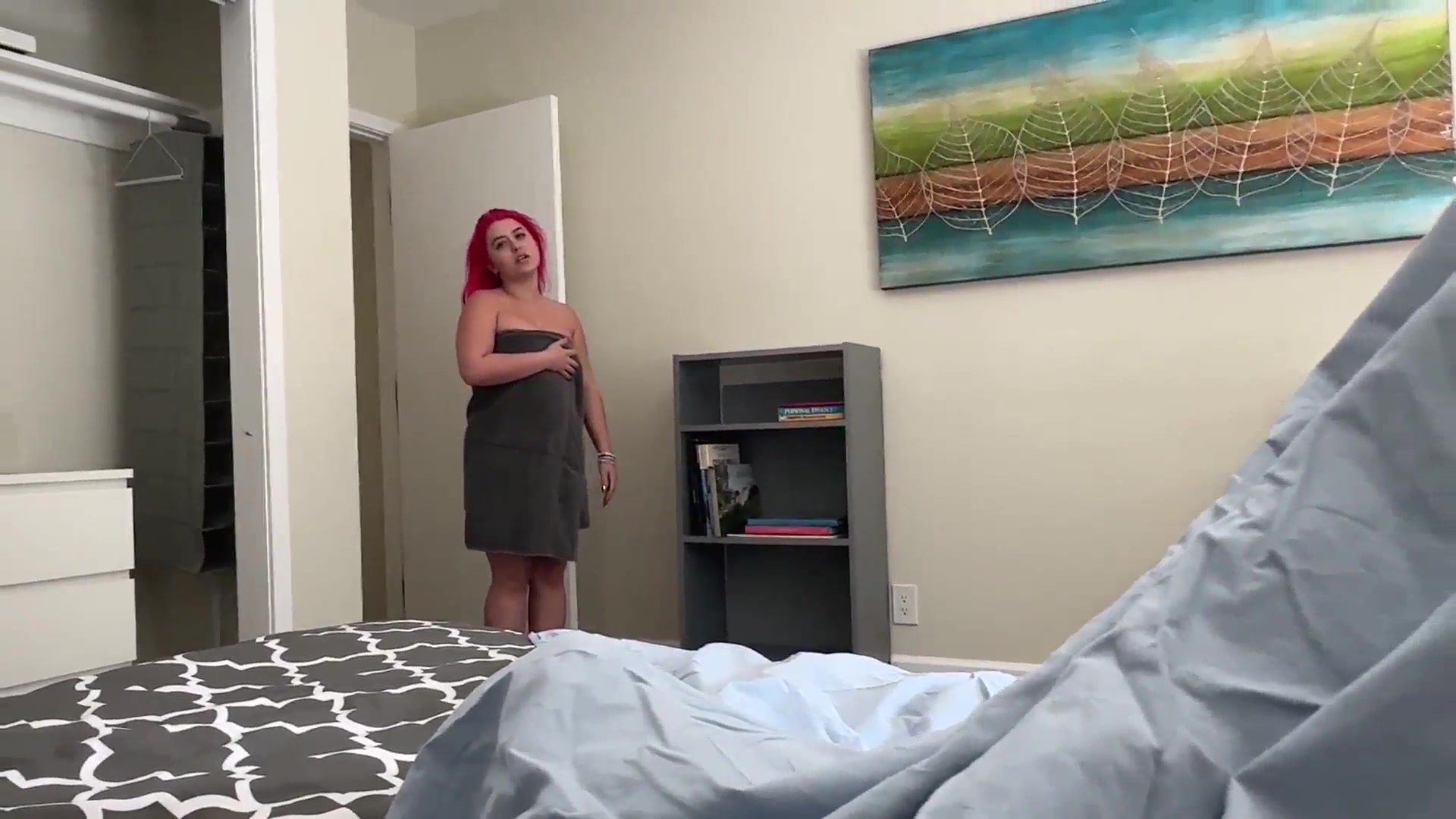 One last stay - Free MILF Video