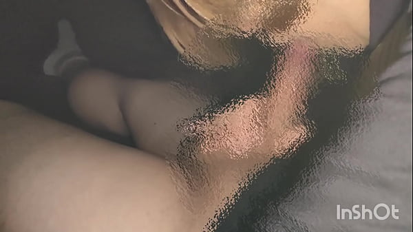 Japanese amateur smartphone filmed outdoor blowjob handjob - Free MILF Video